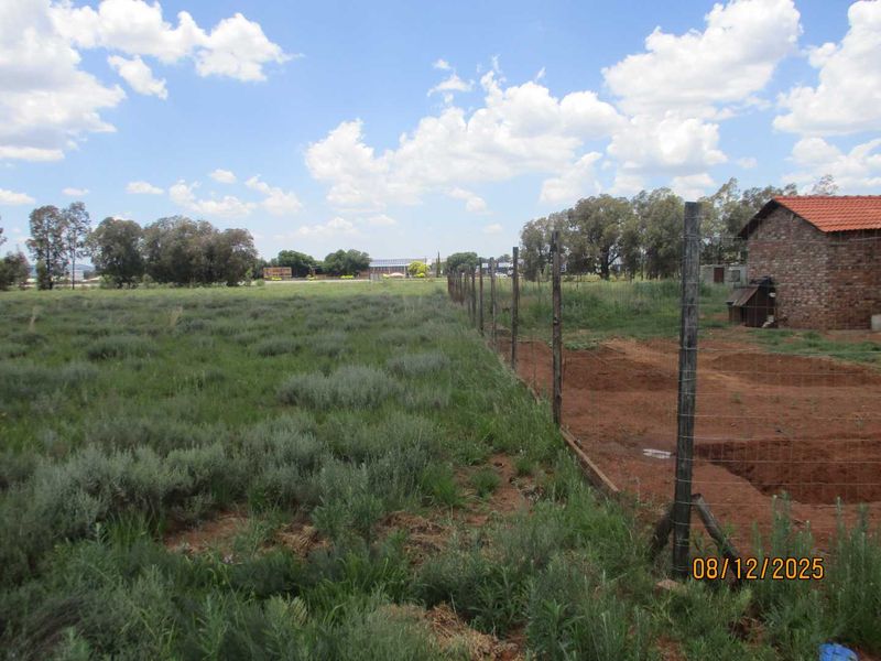GOOD LOCATION VACANT LAND HIGHBURY MIDVAAL - Photo 2