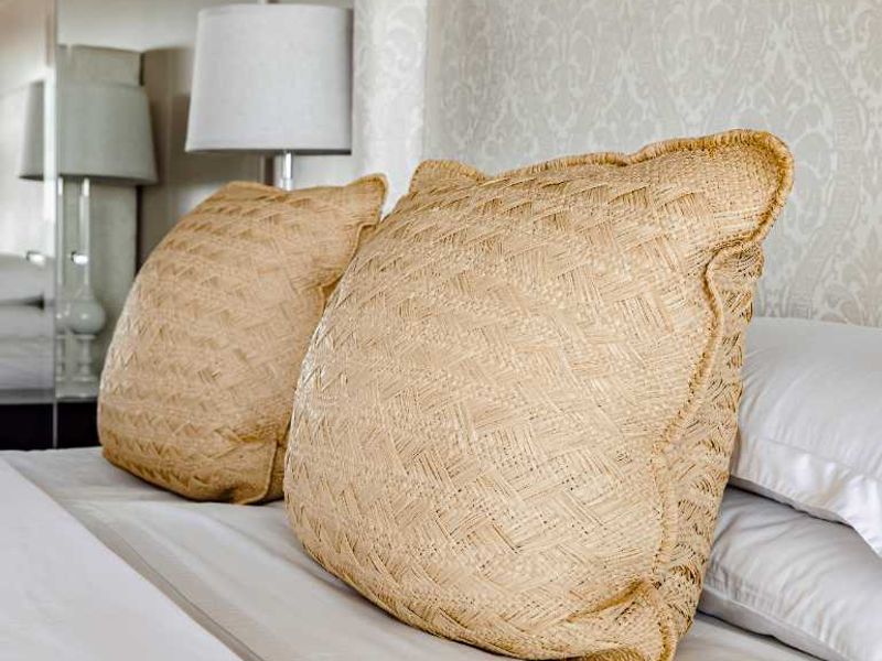 Spectacular Sea facing Clifton apartment - Photo 10