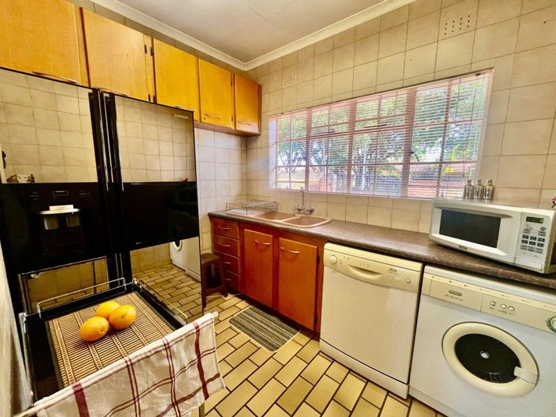 Beautiful home for Sale in Dersley - Photo 5