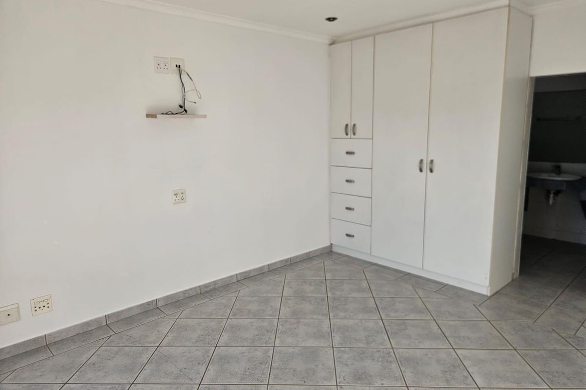 1 Bedroom Unit to Rent - Photo 3