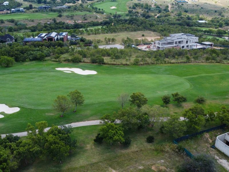 Exceptional fairway-listed stand in Steyn City, perfectly positioned to enjoy sweeping views of the 13th hole. - Photo 6