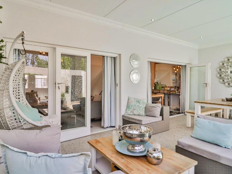 Where Timeless English Elegance Meets Modern Luxury. - Photo 9