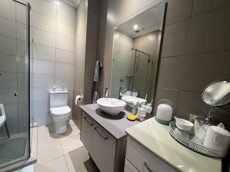 VERY ATTRACTIVE 1 BEDROOM APARTMENT - Photo 7