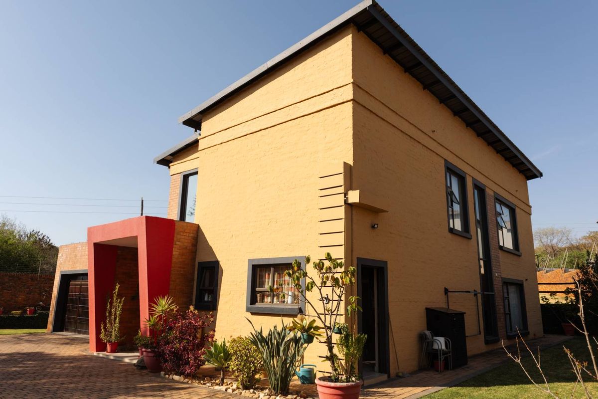 A Rare Gem in One of Pretoria East’s Most Sought-After Estates - Photo 4