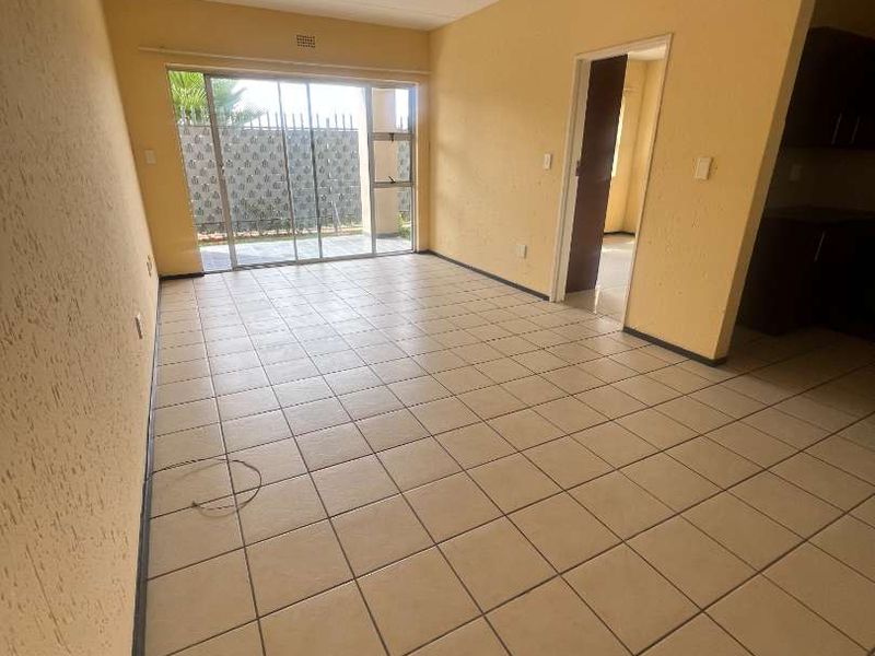 Well-Located 1-Bedroom Garden Apartment in Ferndale - Photo 2