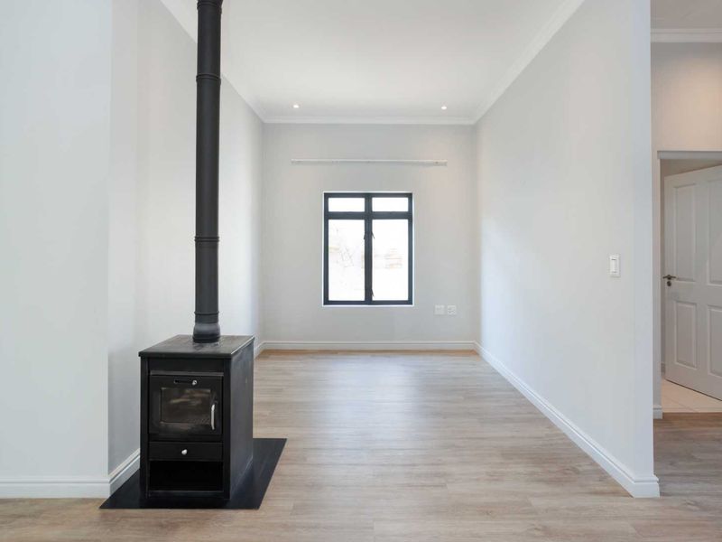 Spacious Two-Bedroom Home at Val de Vie Evergreen on Val de Vie Estate - Photo 5