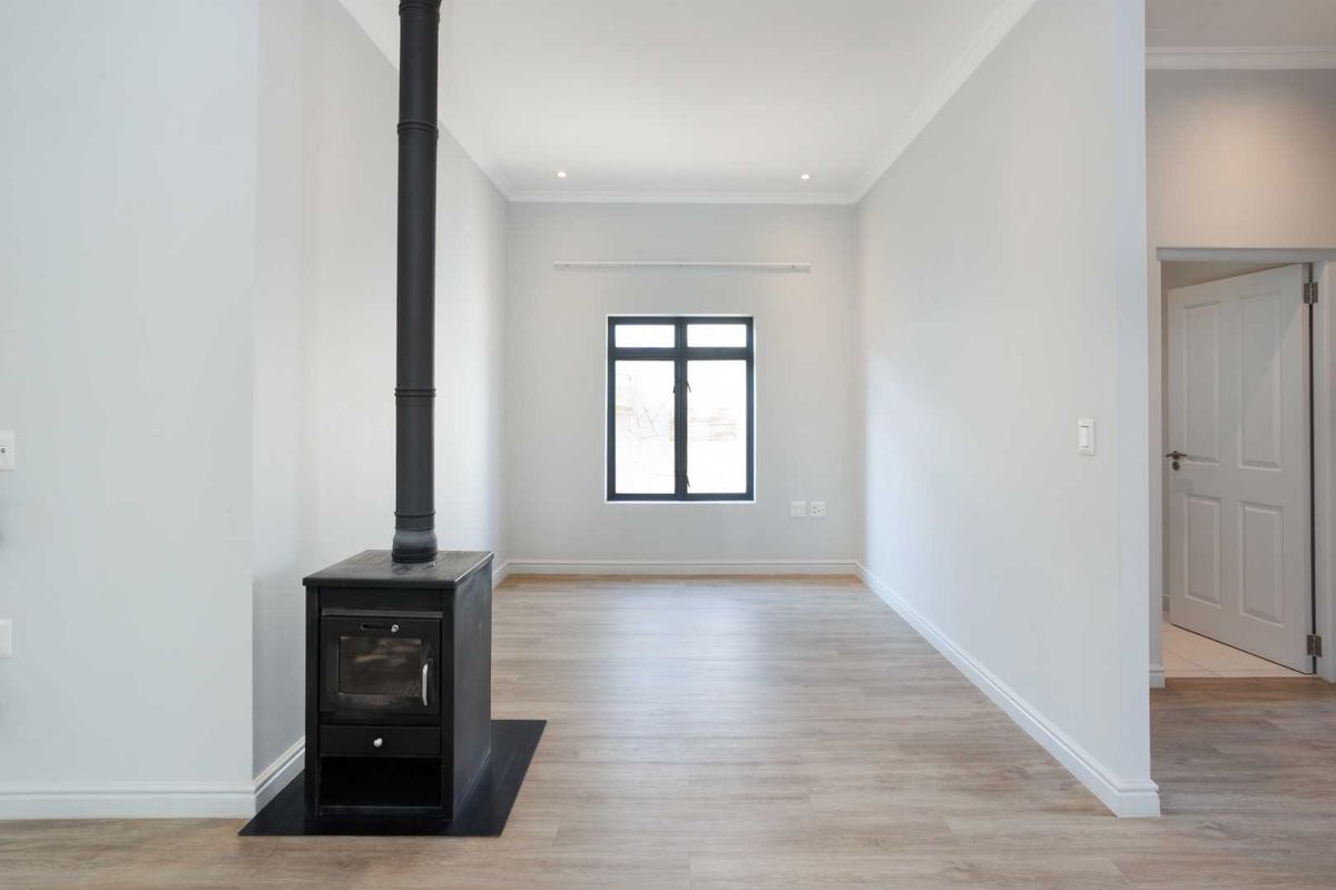 Spacious Two-Bedroom Home at Val de Vie Evergreen on Val de Vie Estate - Photo 5