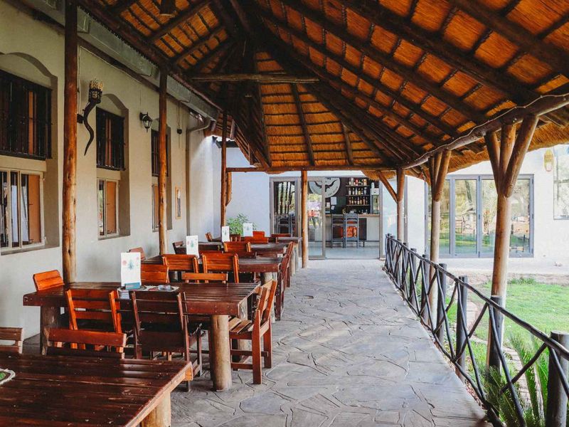 RENOWNED GUEST FARM / LODGE FOR SALE IN GOBABIS - NAMIBIA - Photo 10