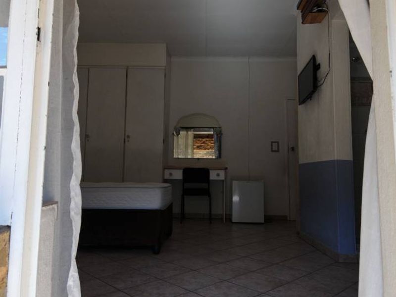 Modern Furnished Rooms for Rent - Photo 9