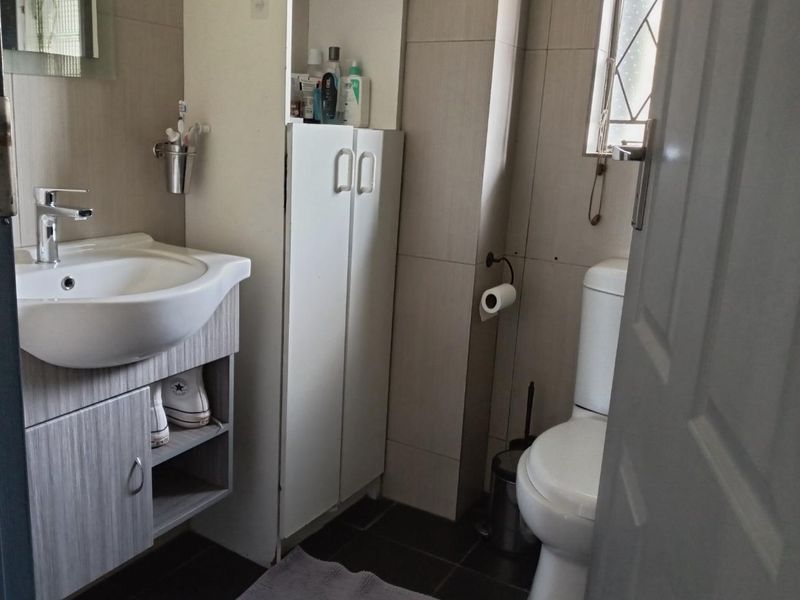 COZY 3 BED IN ALBERTSDAL - Photo 7