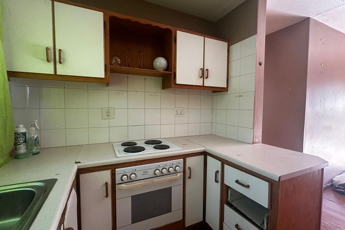 1-Bedroom Apartment in Bloemfontein South - Photo 4