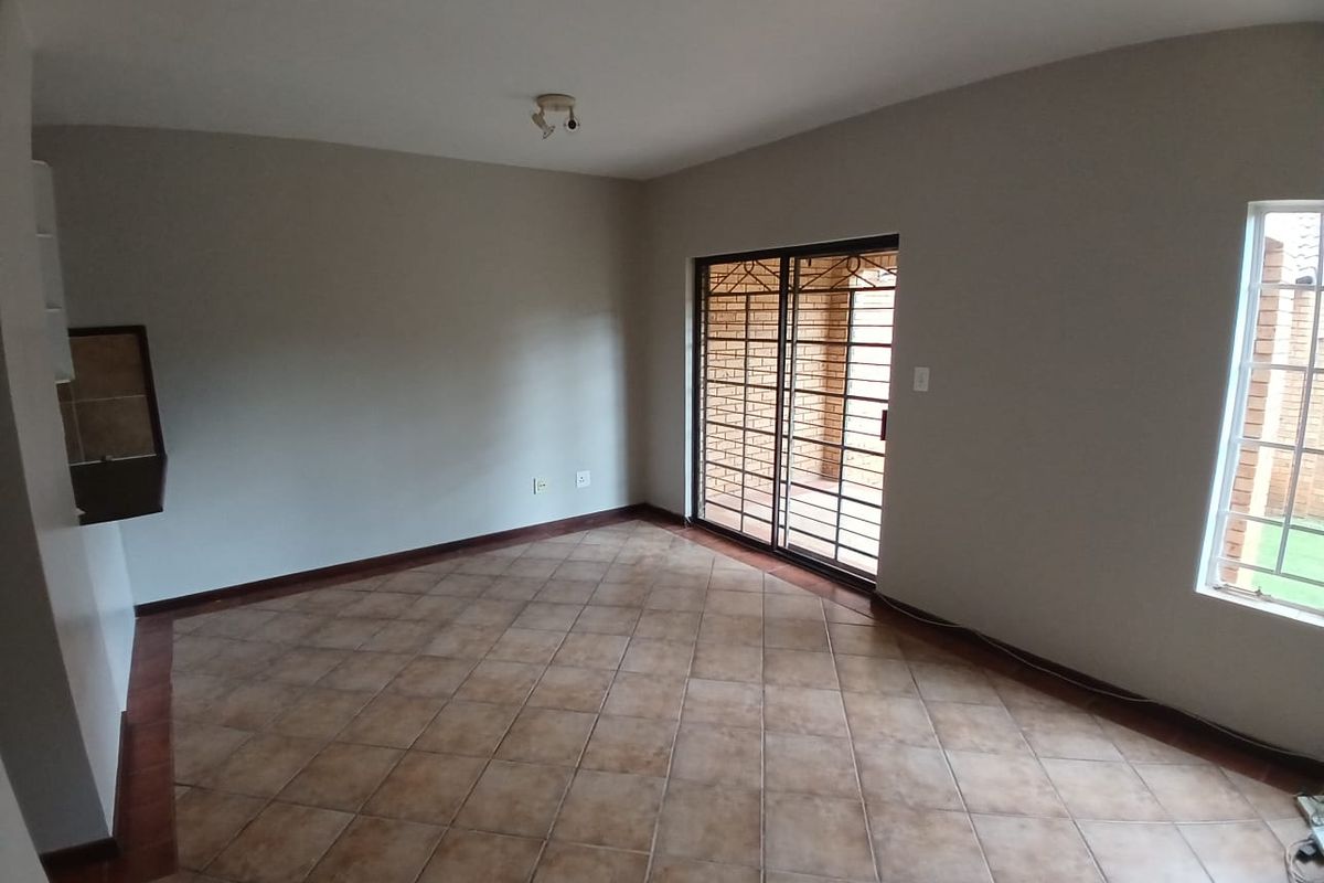 2 Bedroom to rent in Blue Berry - Photo 4