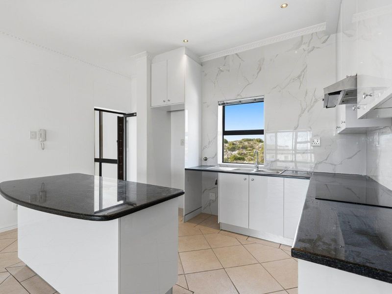 Lock-Up-and-Go Living by the Beach - Photo 5