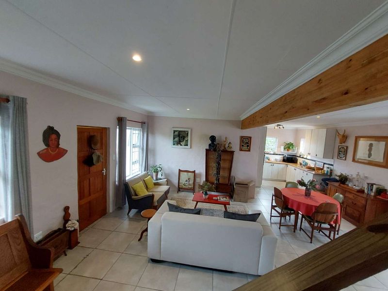Tranquil Coastal Living in Kleinkrantz - Photo 10