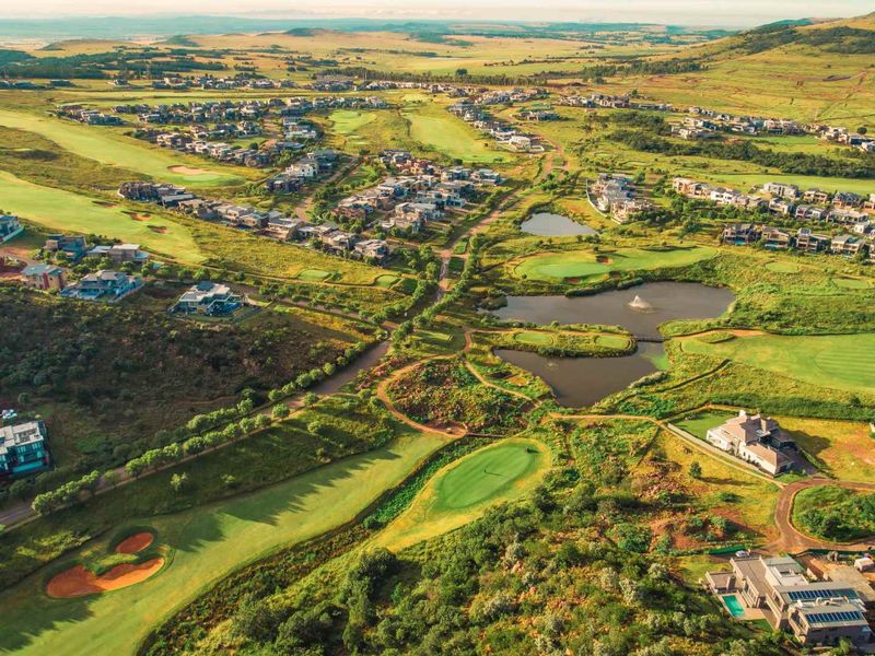 A Modern Oasis of Peace, Play, and Possibility - Photo 9