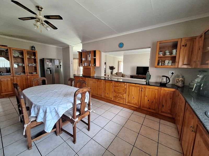 Expansive Farm with Game Fencing - Photo 6