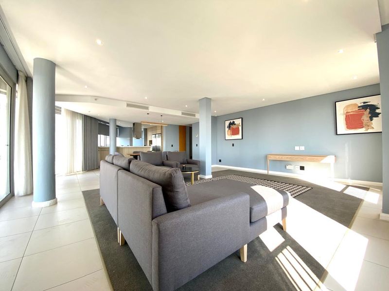 3 Bedroom Unfurnished Apartment/Flat to Rent in Benmore Gardens - Photo 8