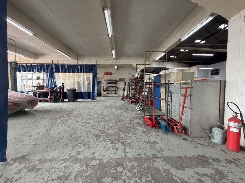 PRIME BUSINESS 1 COMMERCIAL PROPERTY FOR SALE – GERMISTON CENTRAL - Photo 6