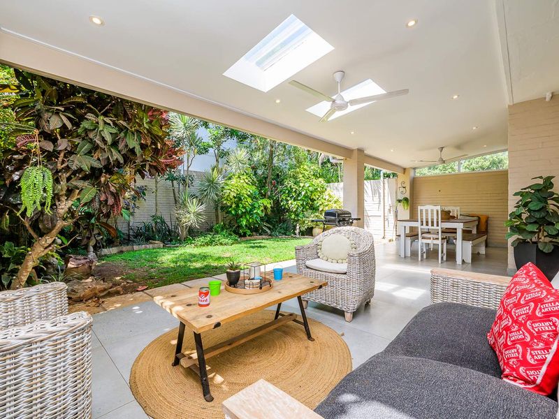 Hendra Estates -NEW ON THE MARKET! Stunning, Pet-Friendly Townhouse For Sale In Prime Umhlanga - Photo 4