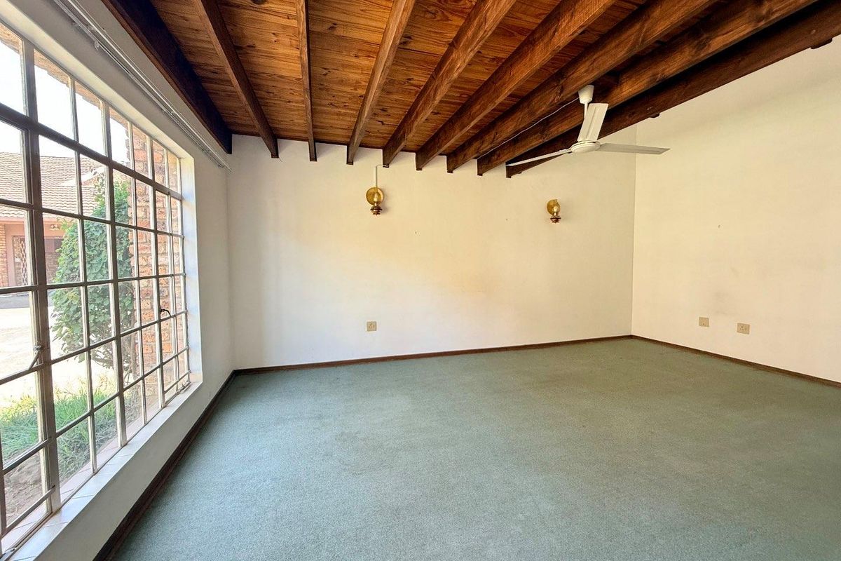 2 bedroom with loft to rent - Photo 4