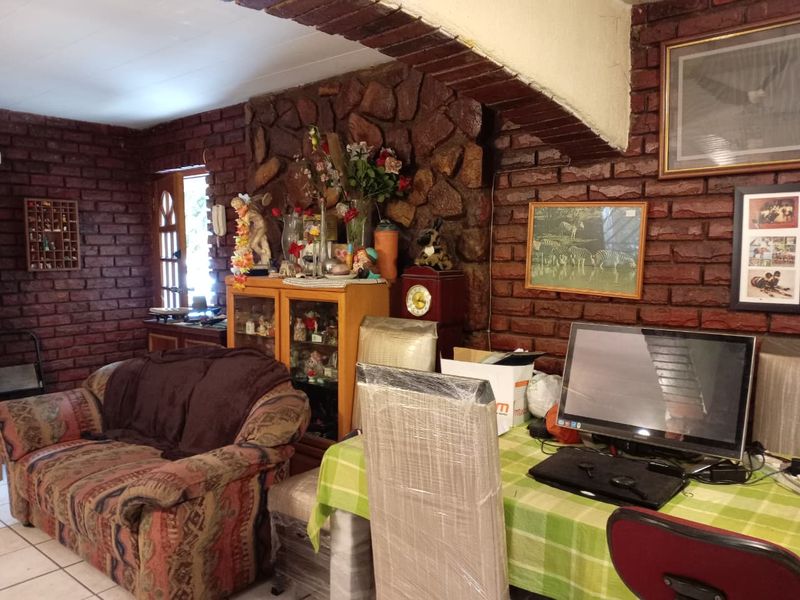 Price Right ready for offers - Photo 3