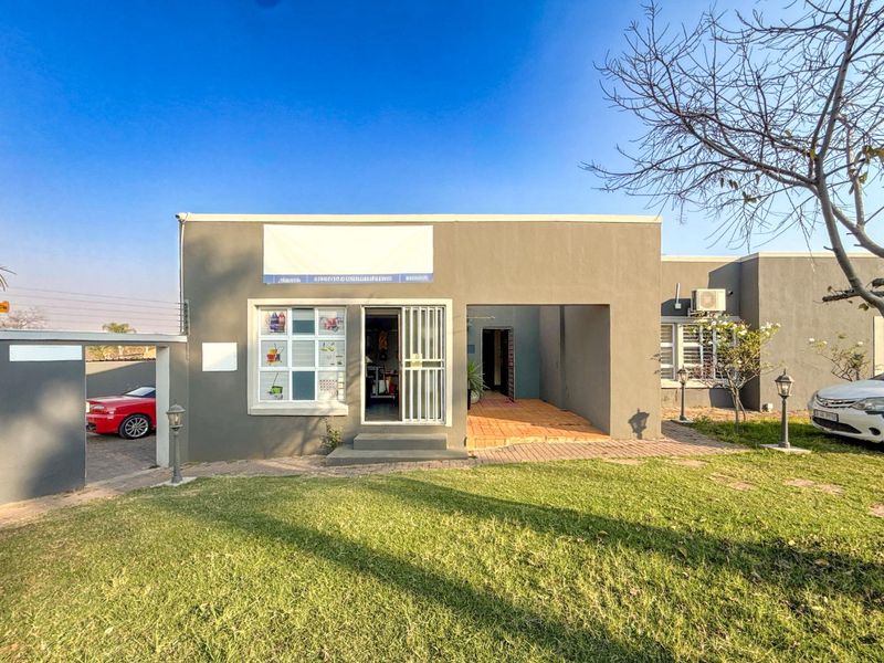Versatile Business Property in a Prime Garsfontein Location - Photo 1