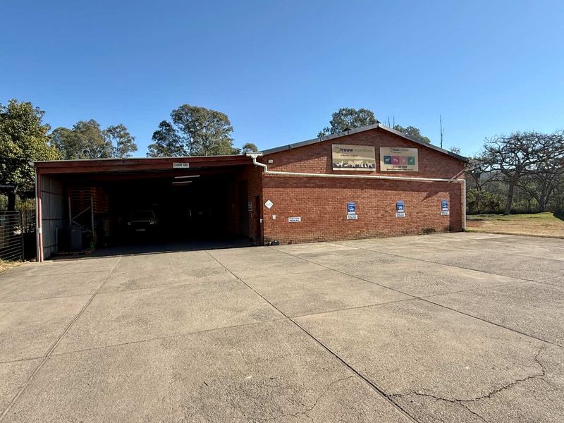 Location, Location, Location Prime Commercial Warehouse and Office Space for Sale in Howick - Photo 8