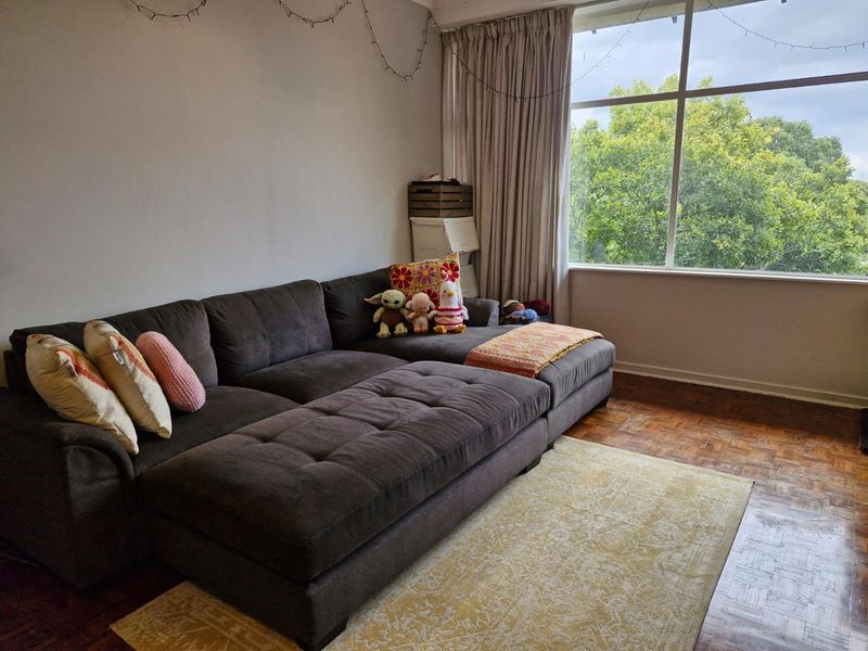 Renovated 1 Bedroom Apartment - Photo 3