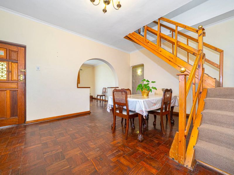Secure, Spacious Home in Garlandale with Granny Flat - Photo 9