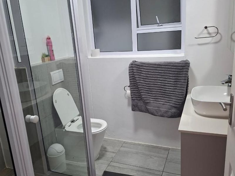 Swakopmund CBD - Fully Furnished Apartment - To Let for N$20,000  Available: Immediately - Photo 5