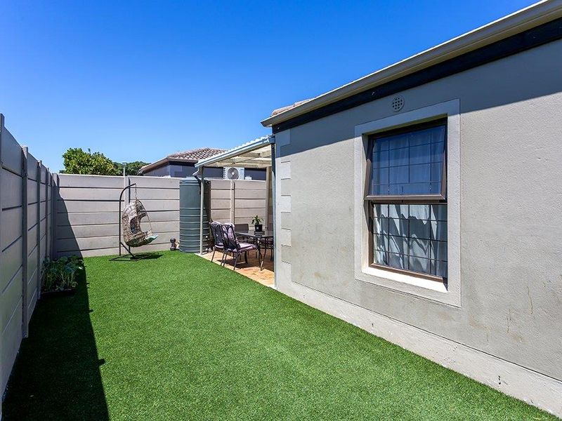 Estate Living Made Easy in Parklands - Photo 3