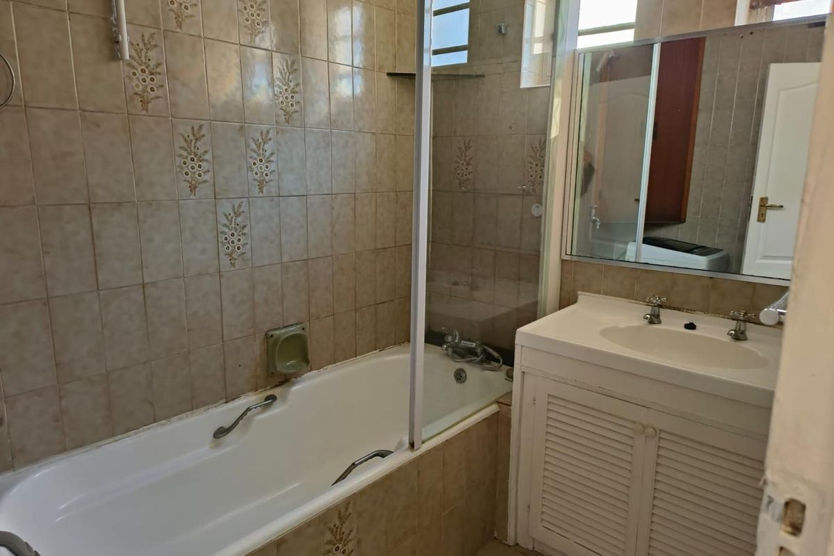 Student Accommodation - Girls Only - Photo 3