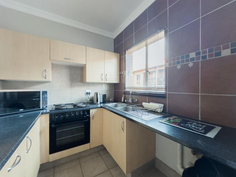1 Bedroom Unit in Wapadrand - Photo 7
