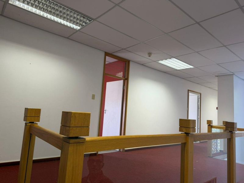 💥 PREMIUM COMMERCIAL PROPERTY FOR SALE – WINDHOEK CBD 🏢 - Photo 5