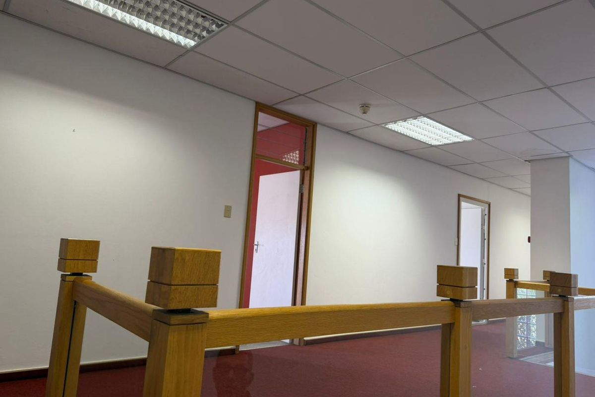 💥 PREMIUM COMMERCIAL PROPERTY FOR SALE – WINDHOEK CBD 🏢 - Photo 5