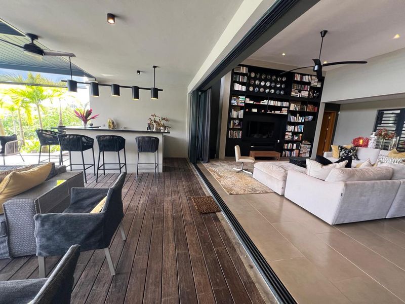 EXCEPTIONAL LUXURY VILLA AT AZURI GOLF ESTATE - Photo 5