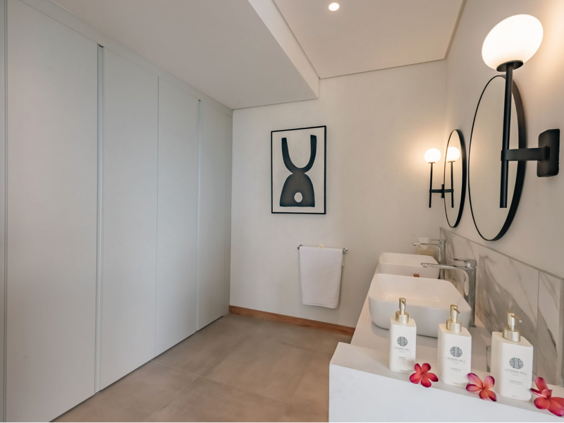 Ultimate Luxury Living - Where Prestige Meets Paradise. - Photo 7