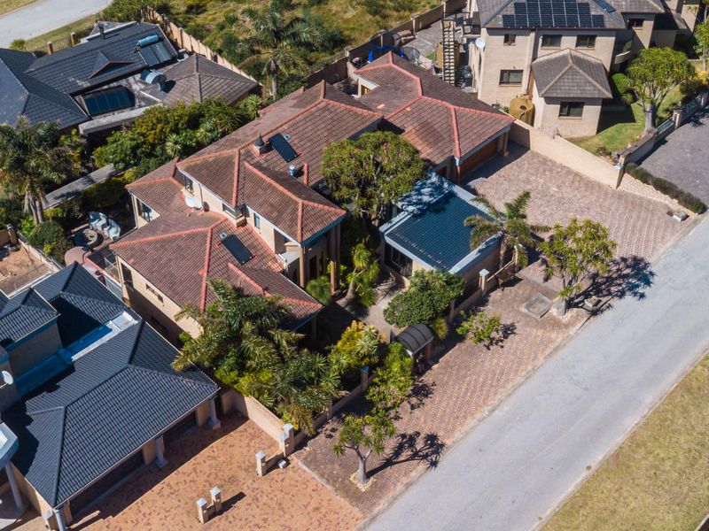 Lovemore Heights – 6 Bedroom Multi family home with flatlet - Photo 6