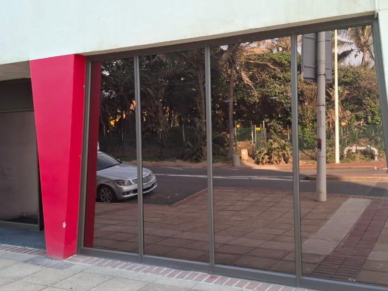Perfect Investment: Bachelor Apartment Steps from the Waterfront - Photo 3