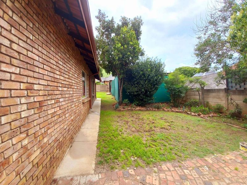 Four bedrooms house for sale in Suiderberg - Photo 8