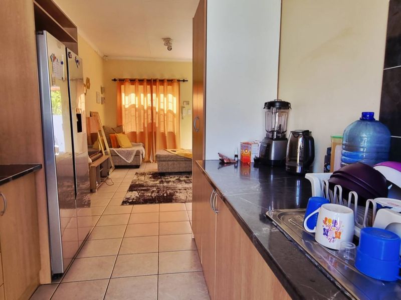 Rocky crest 2 bedroom Townhouse - Photo 4