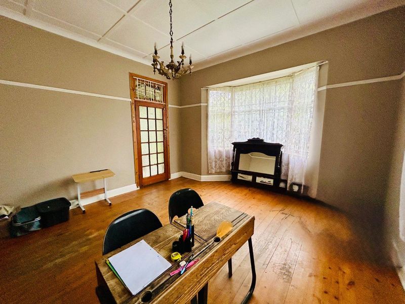 3 bedroom house with flat for sale in Vryheid - Photo 7