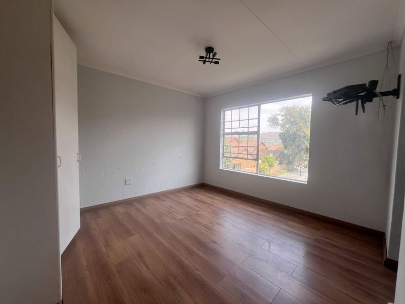 Newly Renovated Top to Toe With Value Galore - Photo 9