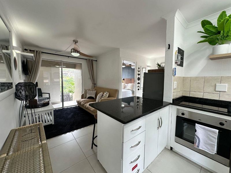 1-Bedroom Apartment Sold Fully Furnished - Photo 3