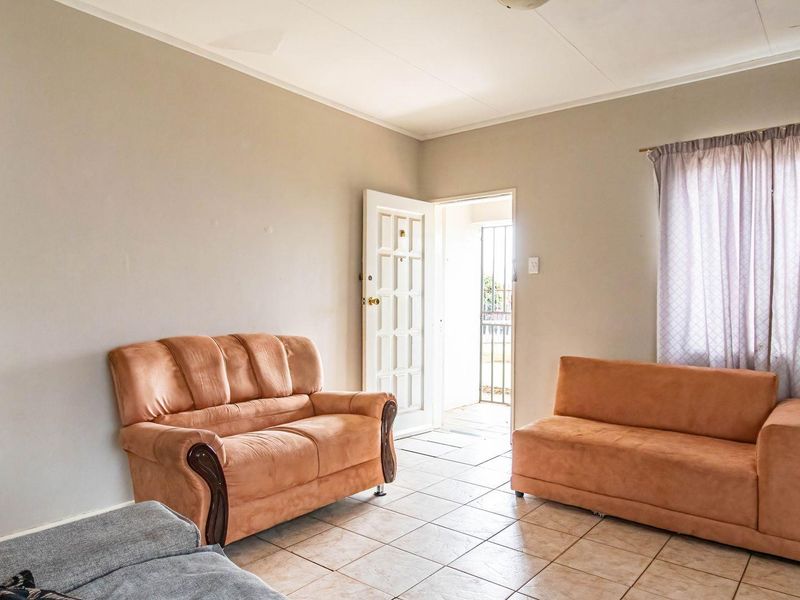 Two Bedrooms house for sale in Elandspoort - Photo 9