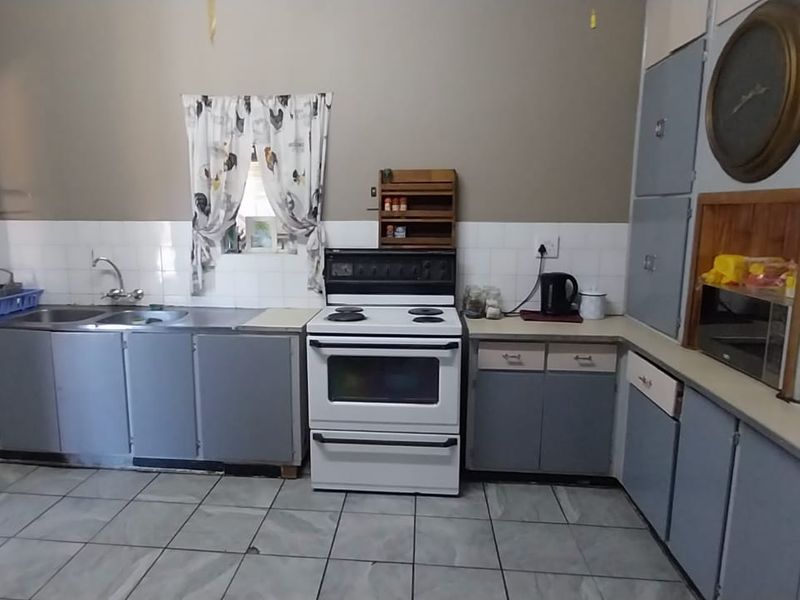 Family home for sale in Ernstville - Photo 4