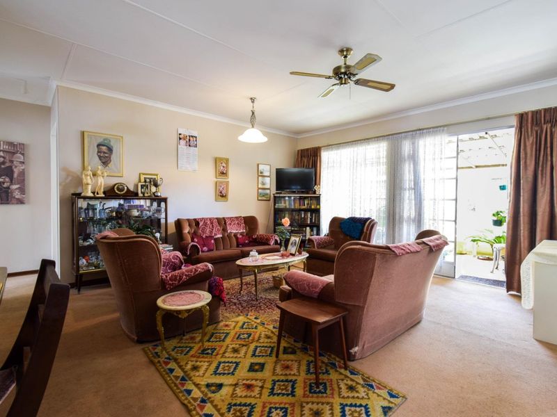 SUPERB VALUE RETIREMENT HOME - Photo 4