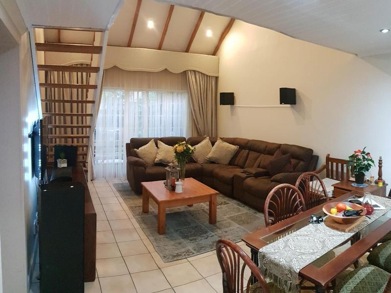 DUAL MANDATE  - SPACIOUS SIMPLEX IN SECURE COMPLEX, ELDORAIGNE - Photo 7