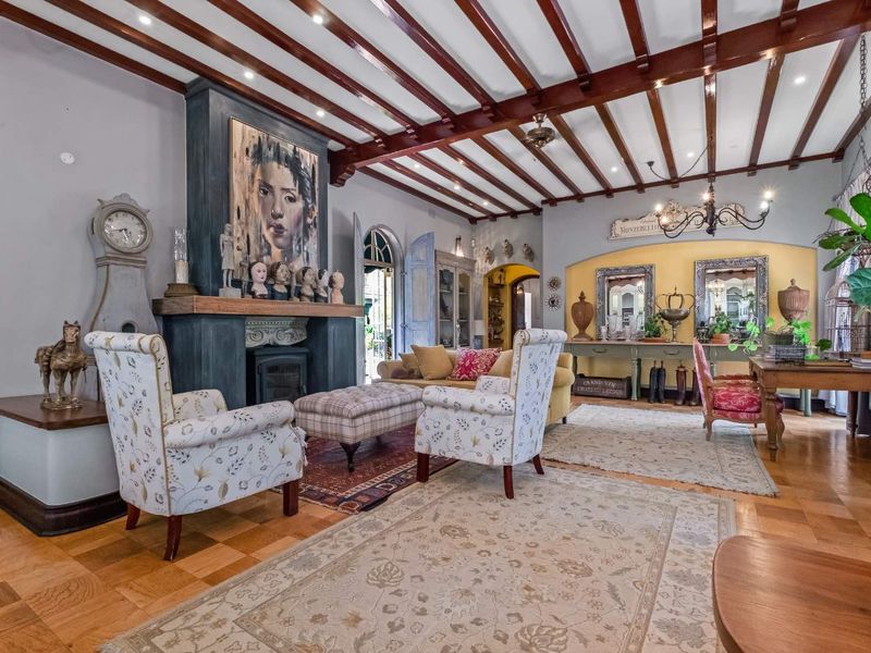 AN EXCEPTIONAL PROPERTY WITH ENDLESS POSSIBILITIES. - Photo 3