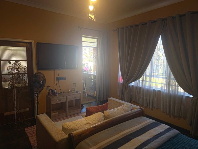 4 Bedroom Property in Florentia Alberton! - Photo 5